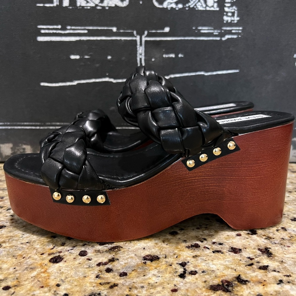 Women's Heels Steve
Madden Maren Platform
Sandal Braided Strap Black
Size 7.5